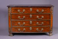 Commode en placage de palissandre ouvrant par quatre tiroirs… (photo 2)