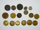 une collection de pièces romaines