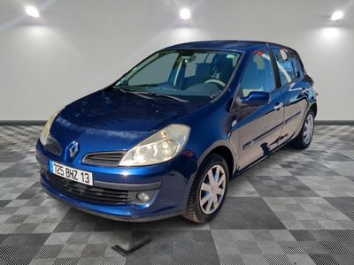 CLIO 1.5 DCI 85 ECO2 PRIVILÈGE - GO - Mise en serv… - Photo 1