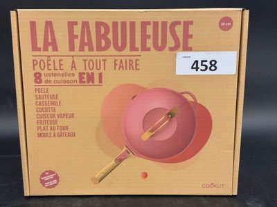 une boîte sur laquelle figure l'image d'une casserole et d'une cuillère