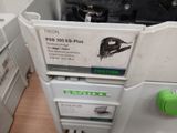 une image d'une boîte d'outils électriques dans une pièce