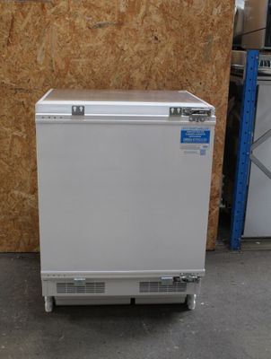 15 / Réfrigérateur / Congélateur 1 porte (sous plan) i…