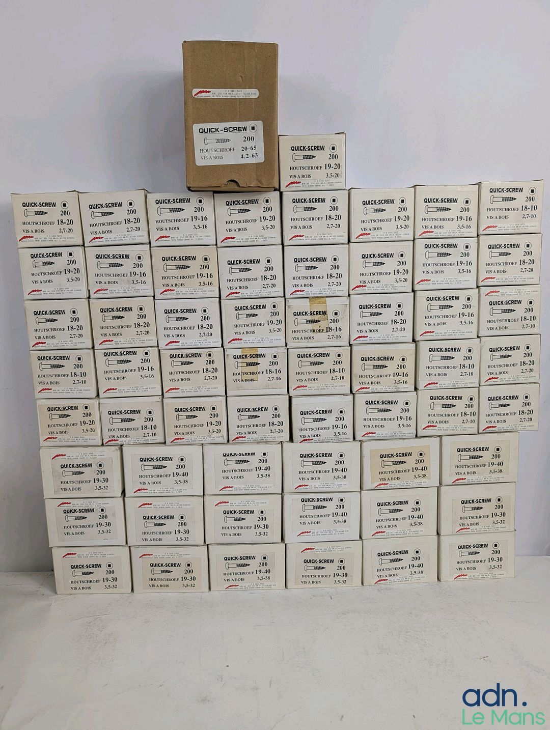 Lot de 17 kg de visserie. - Ce lot chez vous partout en Fran…