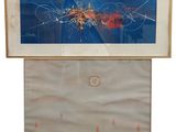 une image représentant un tableau accroché au mur à côté d'une photo
