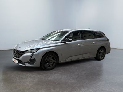 the new honda odyssey is in the showroom at the new york auto show