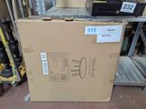 a box that is sitting in the middle of the floor
