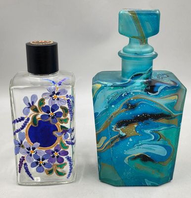 24 / P1 / Chanel, flacon de parfum vide, peinture en s…