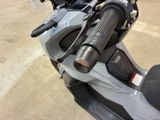 a close up of a motorcycle handle on the handlebar