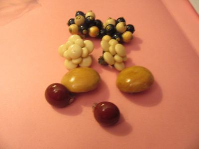 Lot DE Boucles D'Oreilles Fantaisie .