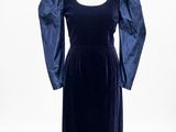 the back of a dress on a mannequin mannequin mannequin mannequin mannequin mannequin mannequin mannequin mann