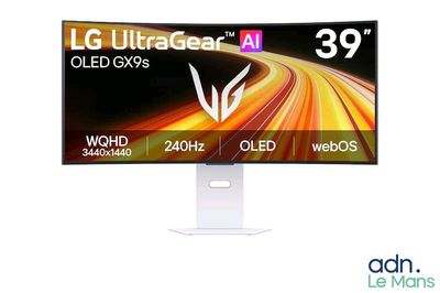 L'écran large LG Ultragea de 29 pouces est exposé