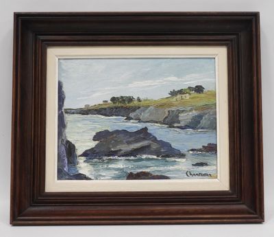 une peinture à l'huile représentant une vue d'une côte rocheuse avec un phare au loin