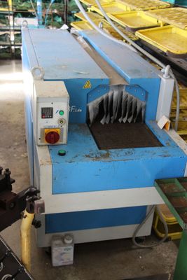 1 four chaud avec tunnel ACBF