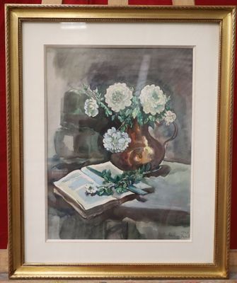 une peinture de fleurs dans un vase sur une table