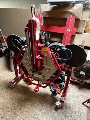 1 plafonnier à ventouse 600kg avec extension