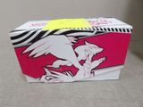 a box that has a picture of a cat on it