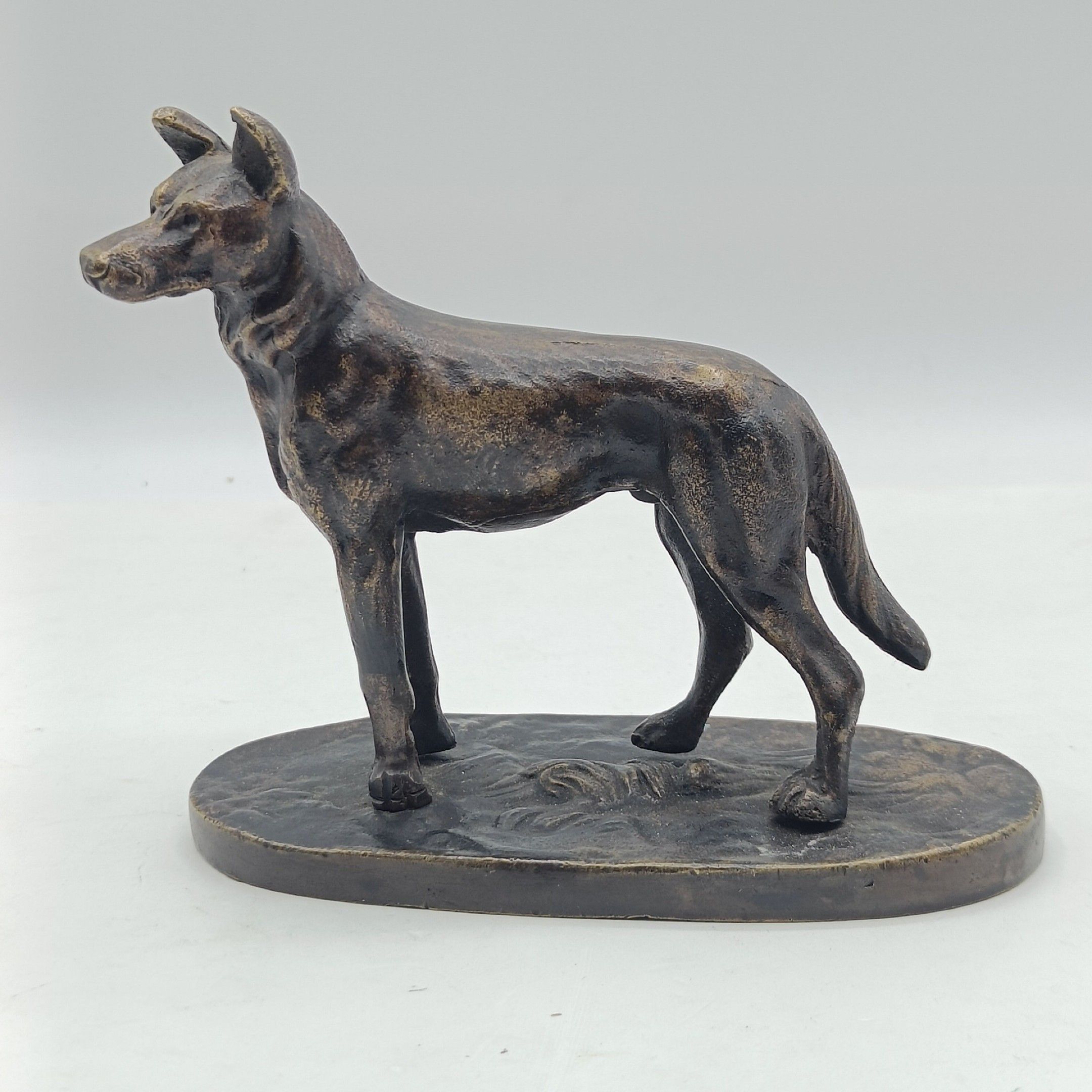 Objets d'art & Curiosités