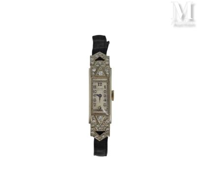 Montre diamants Montre en or gris 18K (750°/°°) boitier rect…