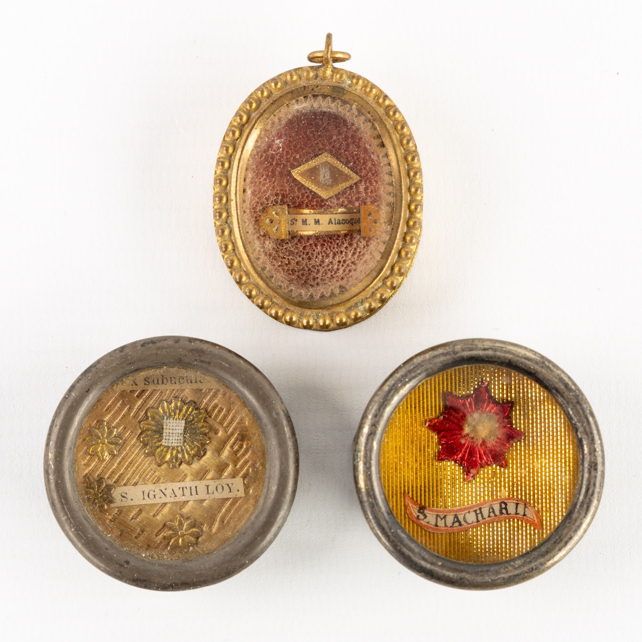 Objets d'art & Curiosités