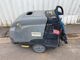 an image of a machine that is sitting on the ground