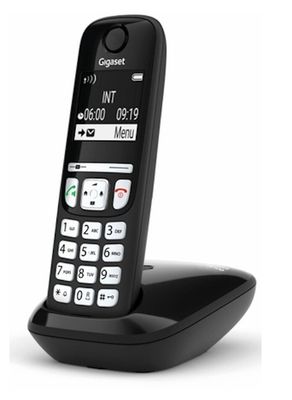 une image montrant un gros plan d'un téléphone portable posé sur un support