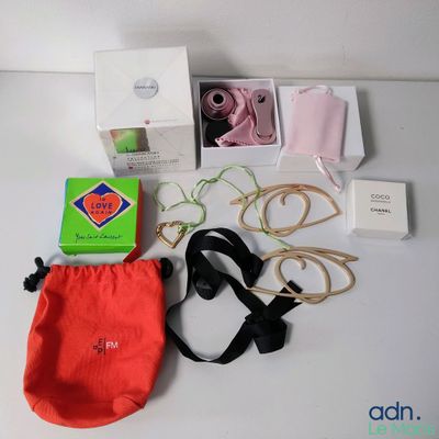 many items that are sitting on a white table