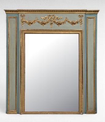 an image of a mirror that is sitting on top of a table