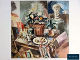un tableau représentant une femme assise à une table avec un panier de fleurs