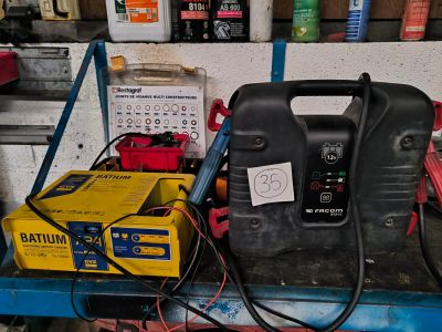 an image of a workbench with a lot of tools on top of it