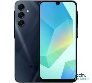 Le nouveau Samsung A9 est le premier smartphone à être commercialisé en Inde.