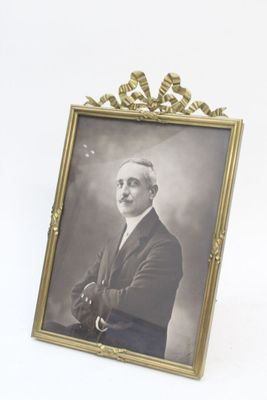 Important cadre à poser en bronze de style Louis XVI au ruba… - Photo 1