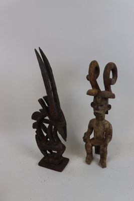 Lot de deux statuettes dont : Statue Ibo Ikenga Nigéria et c…