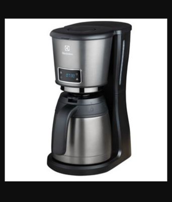 Cafetière filtre Electrolux La première photo est non contra…