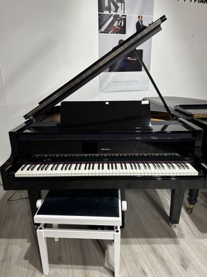 Piano à queue numérique ROLAND GP-9-PE.