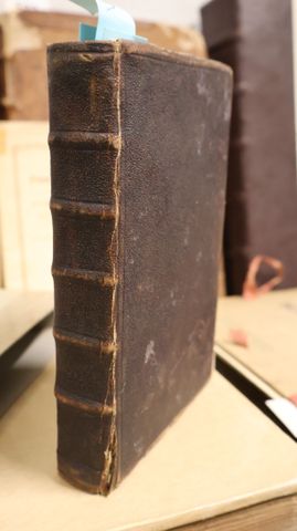 HEURES nouvelles dédiées a Madame la DAUPHINE. Paris, Jacques le ...
