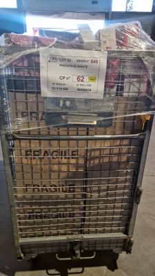 un chariot contenant beaucoup d'articles