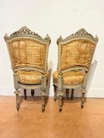 DEUX CHAISES DE HARPISTE en bois mouluré sculpté laqué deux … (photo 3)