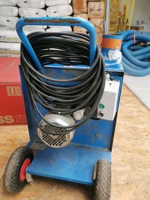 Lot à retirer à Le Lude (72800) du lundi au samedi de 09h00 …