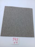 Environ 35 m² de dalles de moquette FIRST FORWARD, coloris 1…