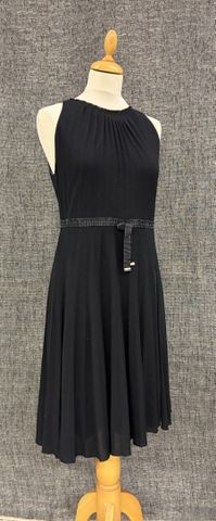 PAULE KA : robe en viscose doublure soie taille 42