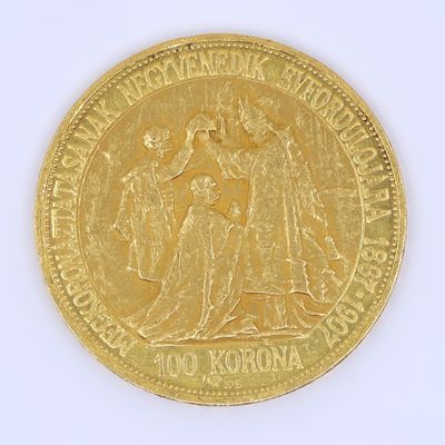 pièce d'or à l'effigie de la reine Victoria et du prince Philip