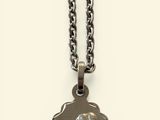 collier plaqué argent orné d'un ange en argent suspendu à une chaîne en argent