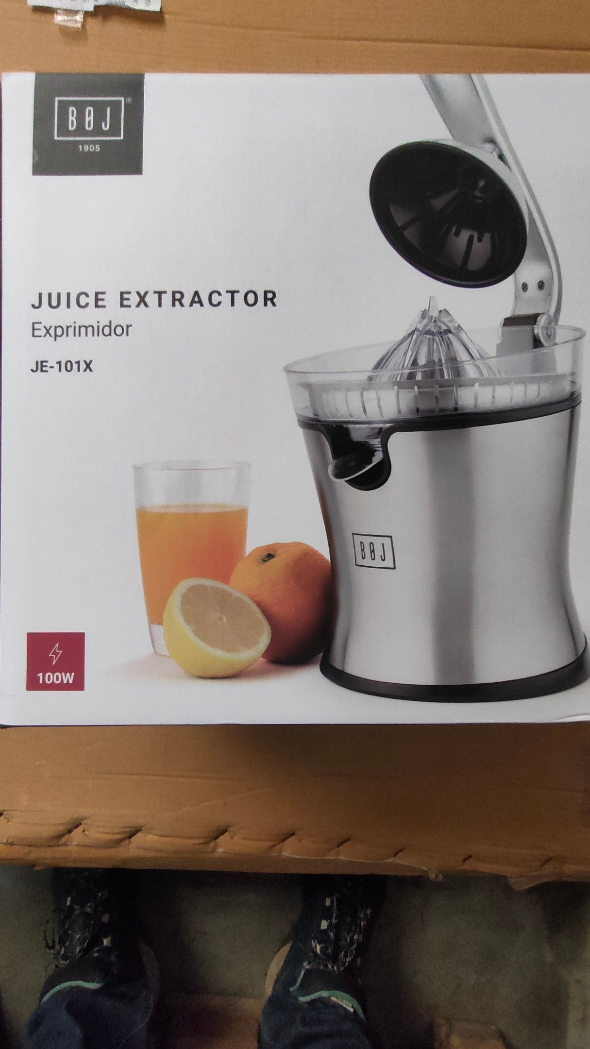 EXTRACTEUR DE JUS MARQUE BOJ MODELE JE-101X NEUF DANS SON EMBALLAGE PRIX CONSTATE 80/120 €