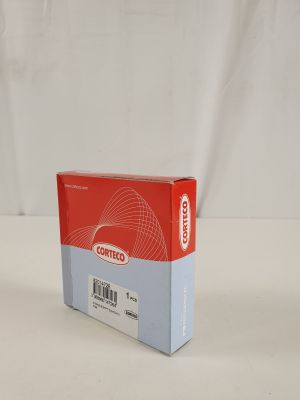 une boîte rouge et bleue sur un fond blanc
