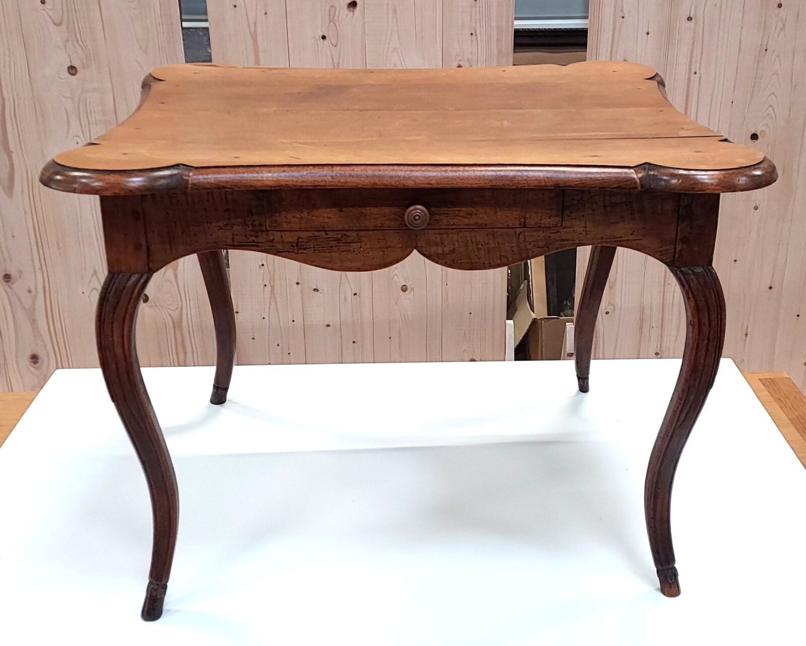 Objets d'art & Curiosités