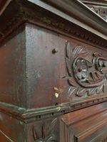 Armoire de Sumène en bois sculpté, les deux panneaux et le f… (photo 5)