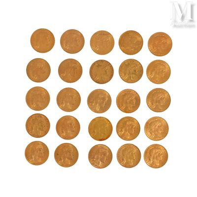 a lot of coins that are arranged in the shape of a square