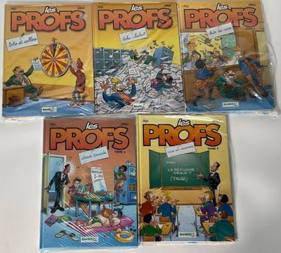 four books of the pros and pros comics are on a table