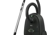 a close up of a vacuum and a vacuum cleaner on a white background