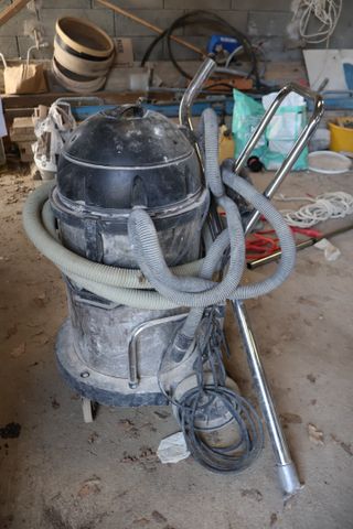 Aspirateur bidon FOBI